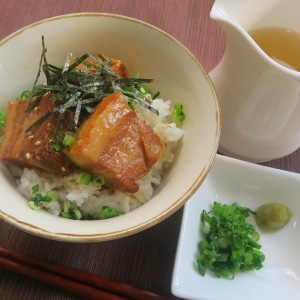 鎌倉煮（しょうゆ味・みそ味）だし茶漬け